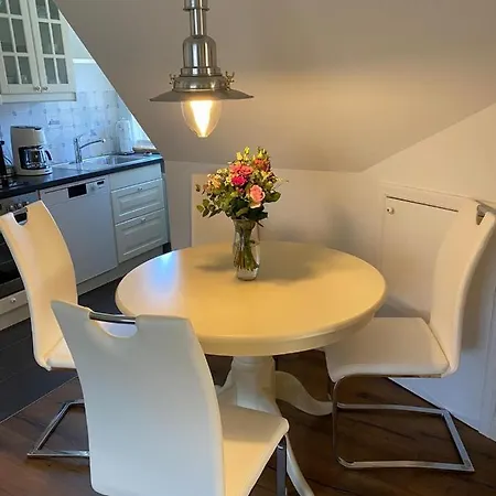 Sophie-s-hues-appartement-marie-og-keitum 아파트 *
